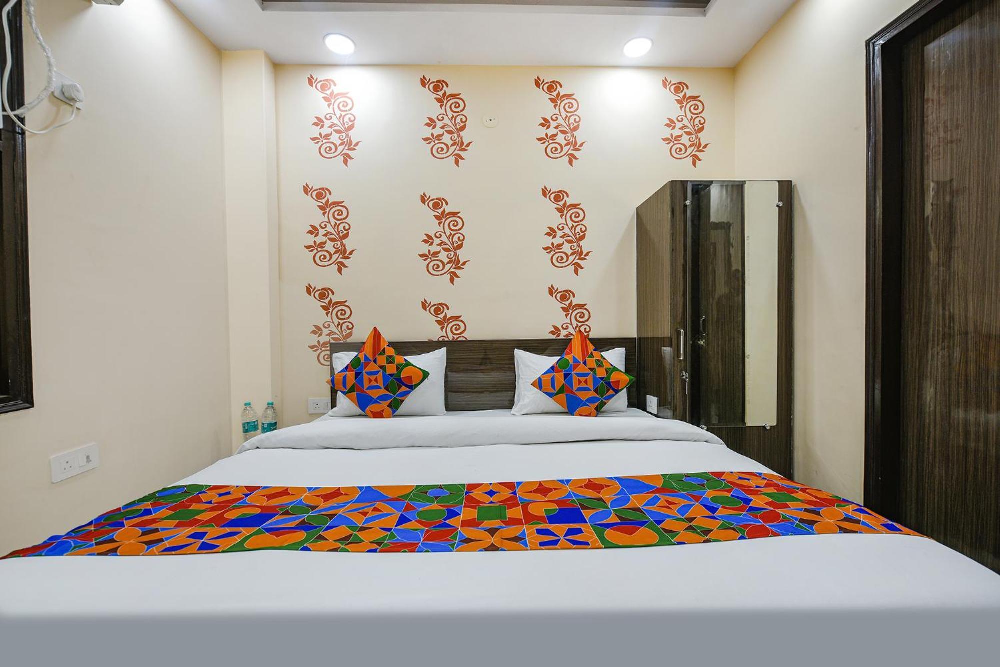 Hotel Fabexpress Unicon Neu-Delhi Exterior foto