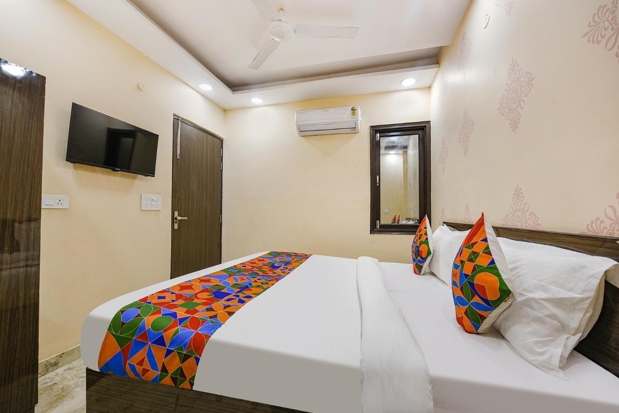 Hotel Fabexpress Unicon Neu-Delhi Exterior foto