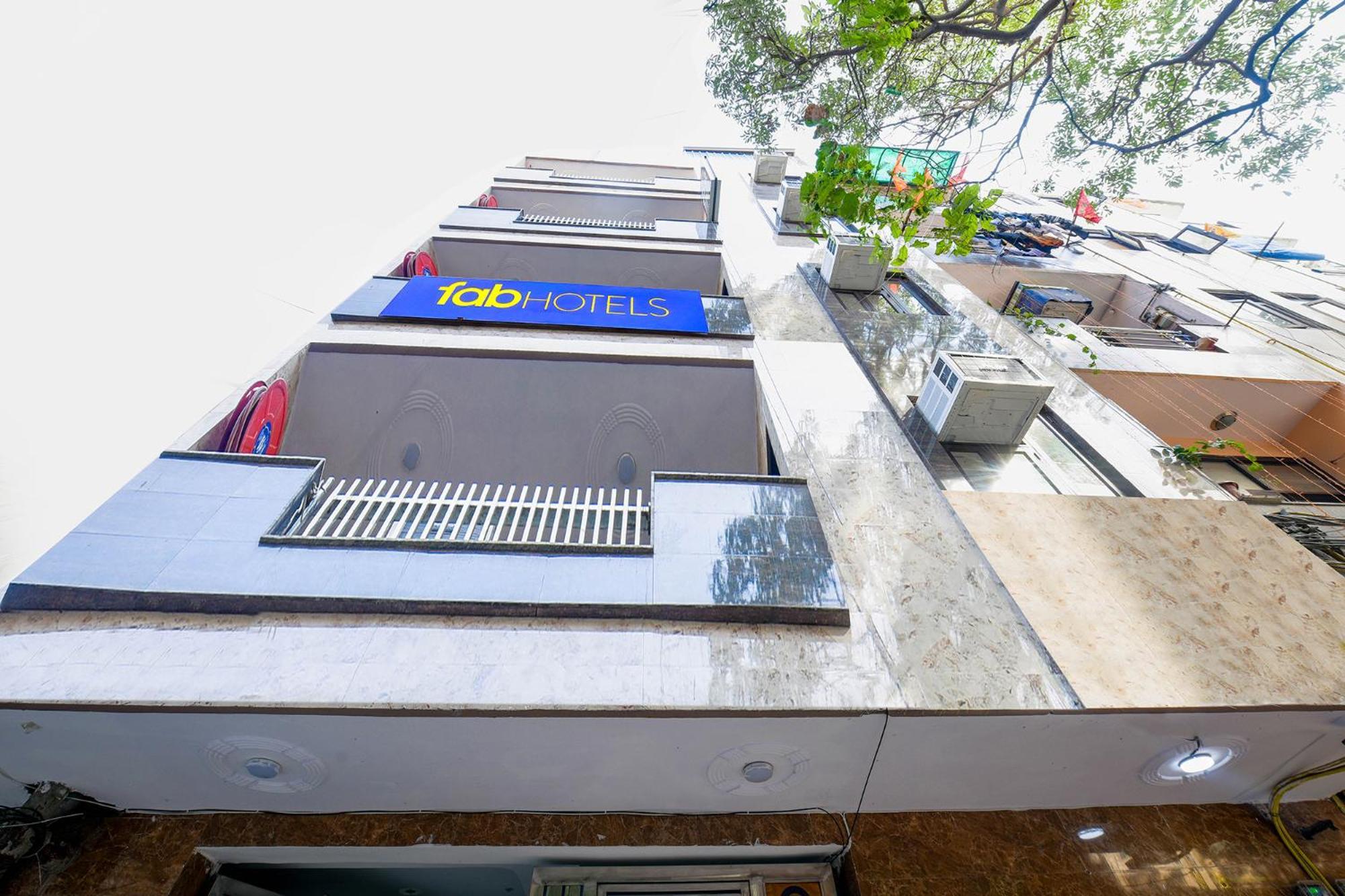 Hotel Fabexpress Unicon Neu-Delhi Exterior foto