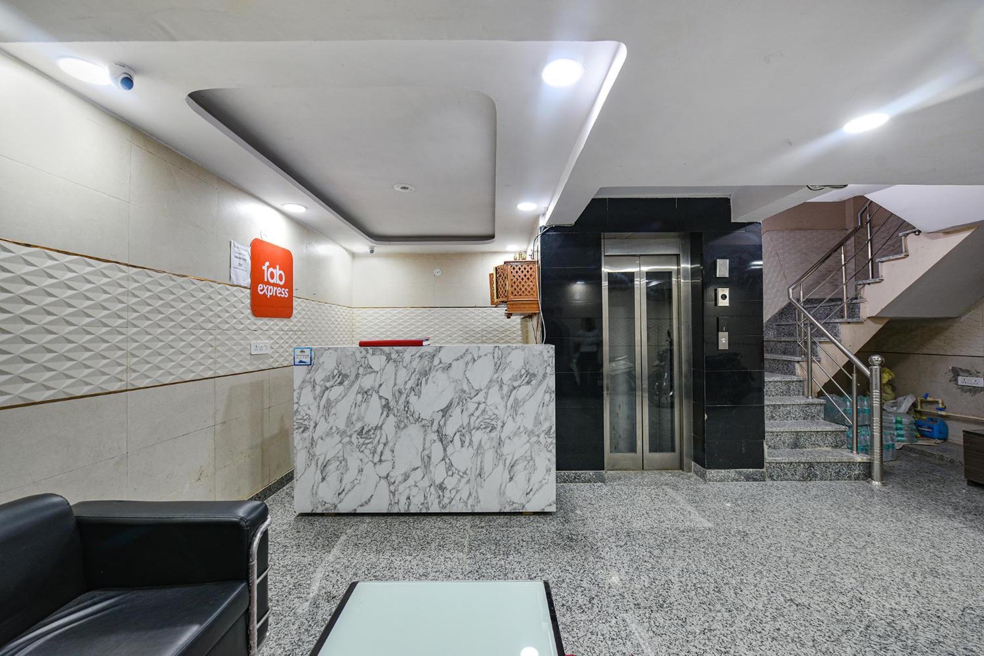 Hotel Fabexpress Unicon Neu-Delhi Exterior foto